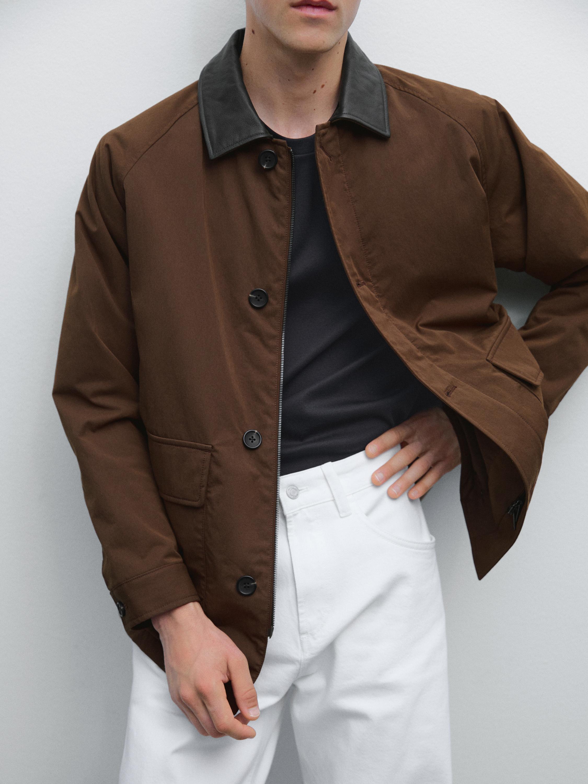 Short parka with collar detail